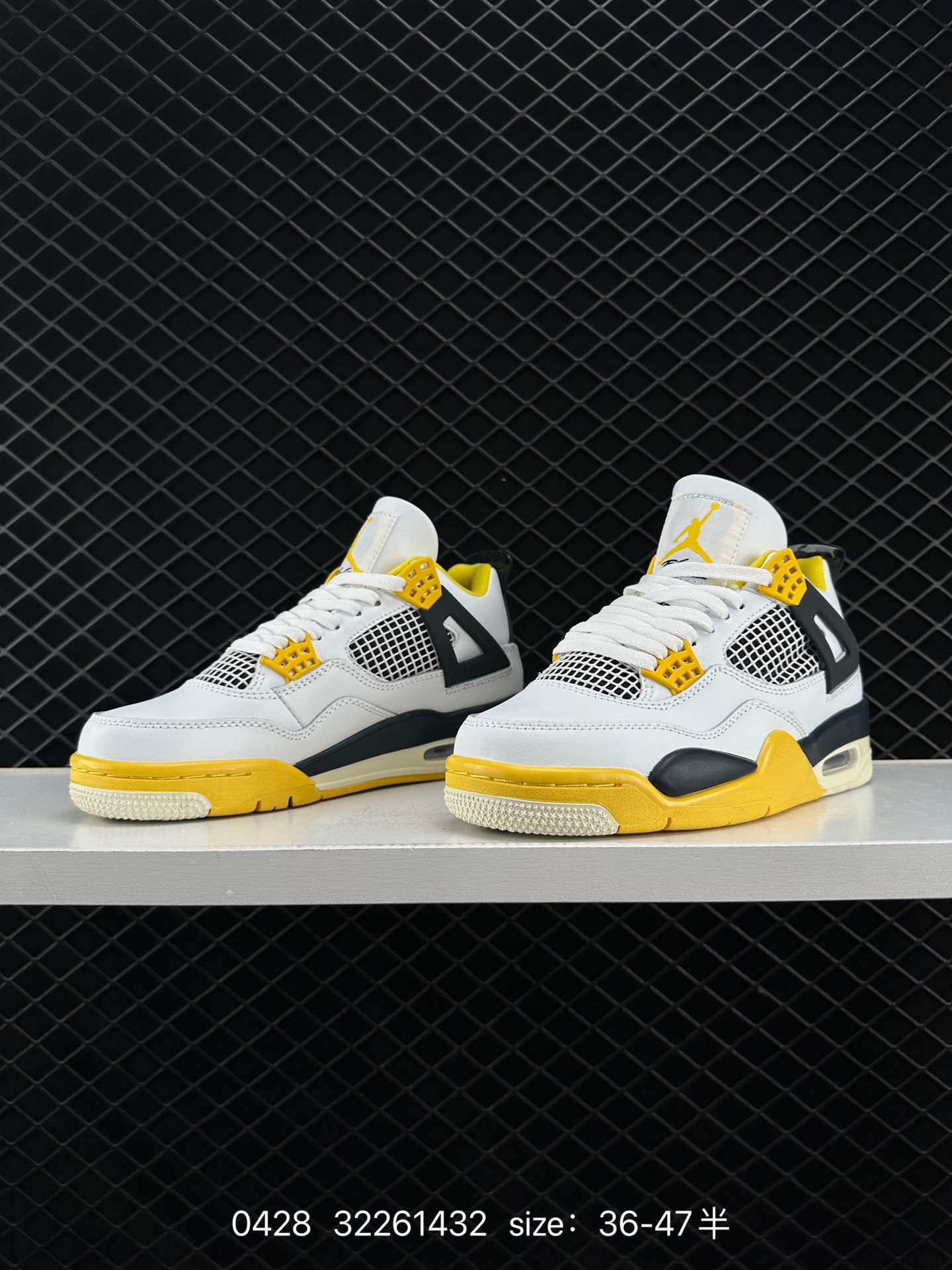 Air Jordan 4 Retro Wnns 
